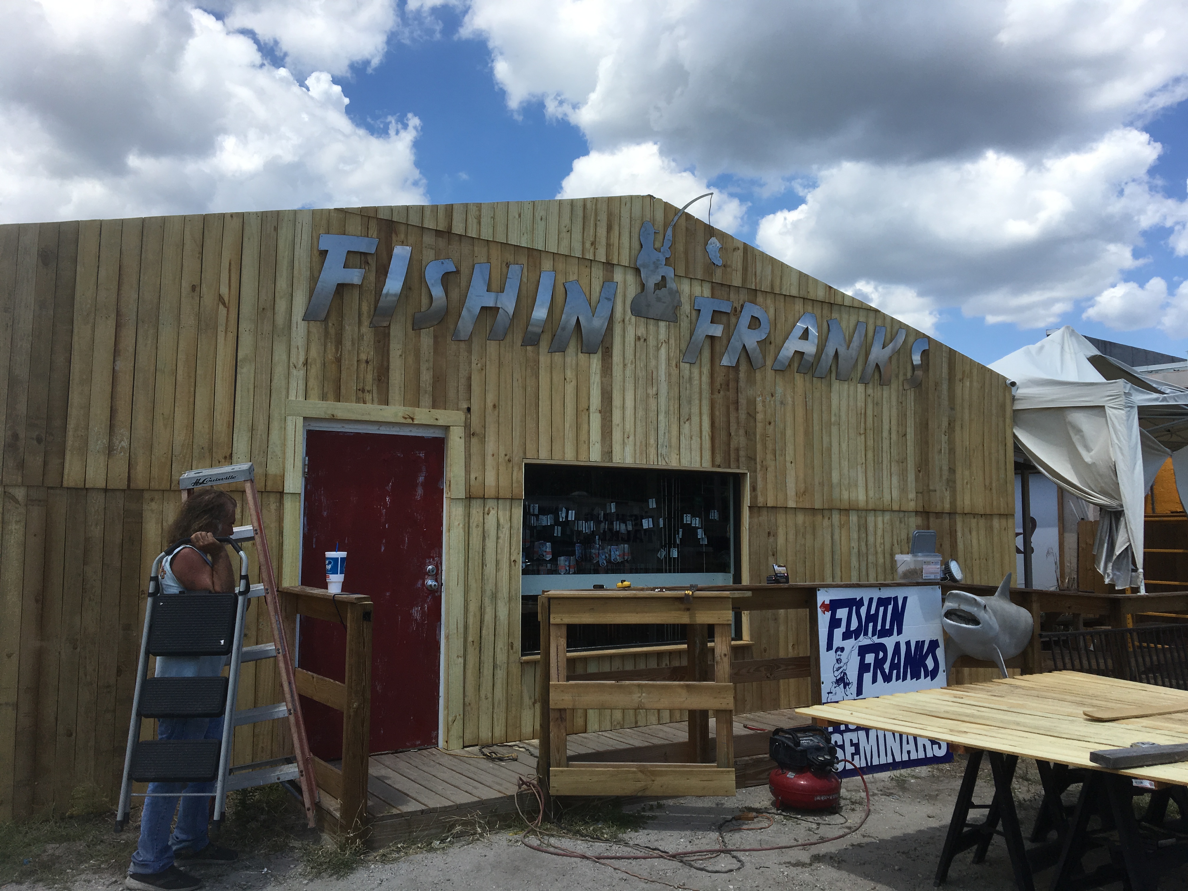 Frank’s Fishing Depot Tee